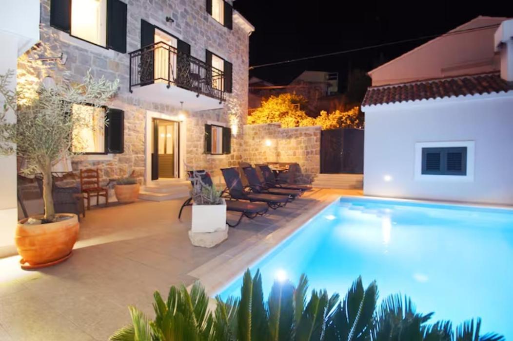 Villa Filipetti With Heated Pool Makarska Exterior foto